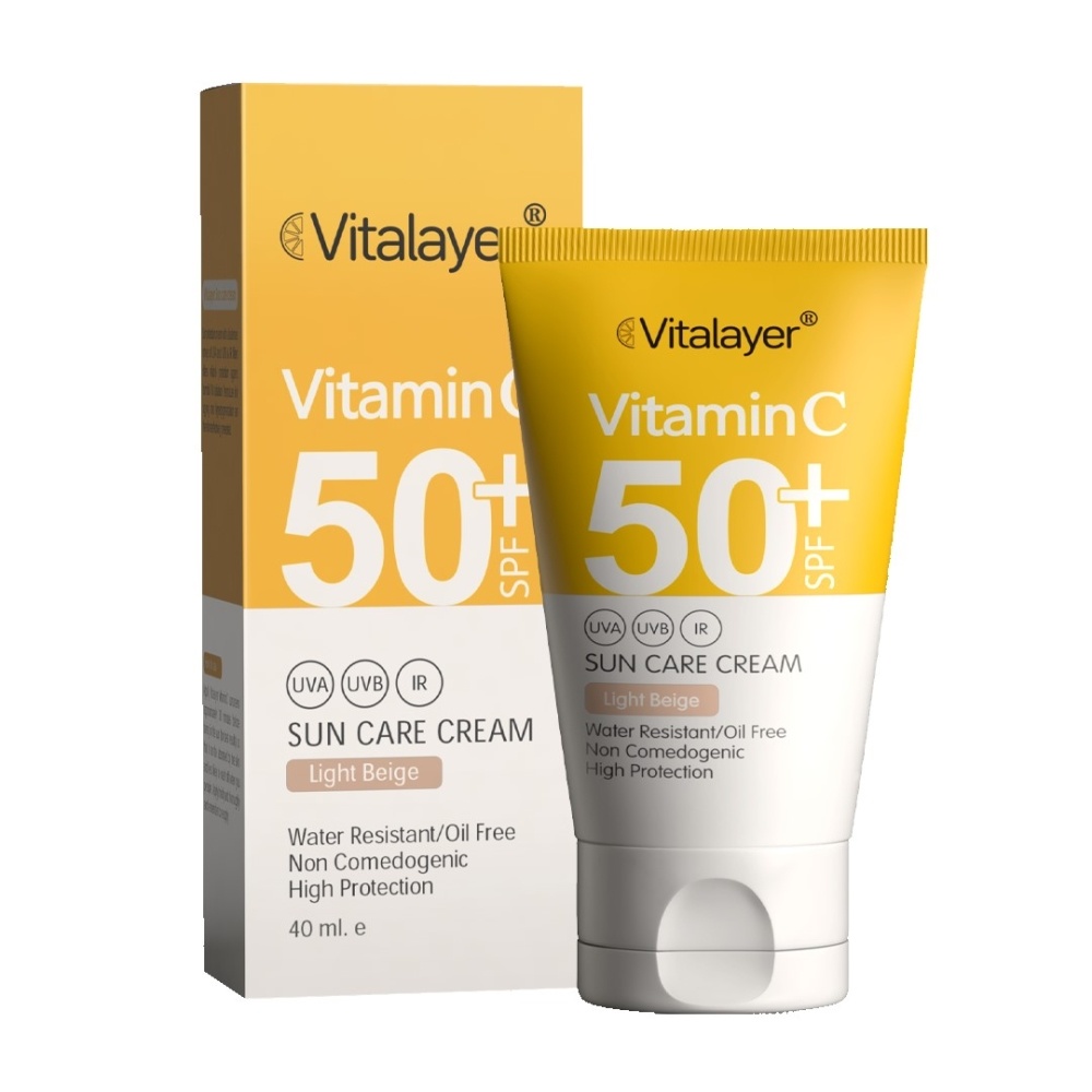 کرم ضد آفتاب حاوی ویتامین c ویتالیر (روشن) VITAMIN C SPF 50+ SUNSCREEN FLUID LIGHT BEIGE VITALAYER